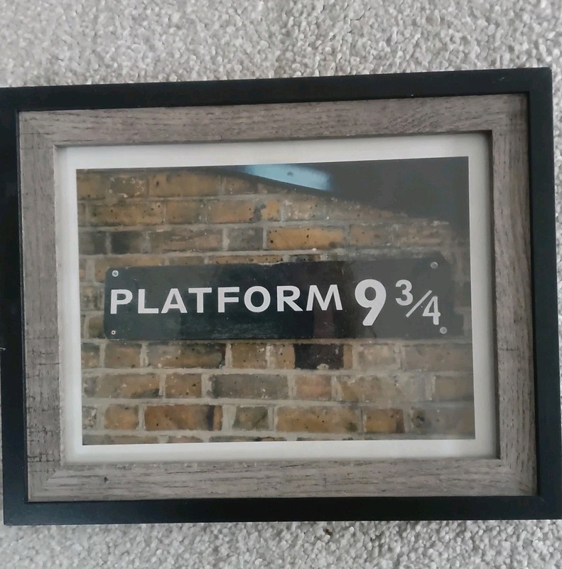 Platform 9 3/4 Picture In Frame – 8 X 6
