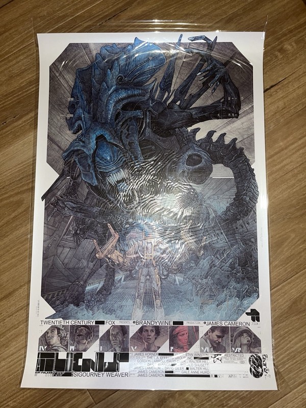 Aliens Blue Krzysztof Domaradzki Screen Print Poster KD 24”x36” like Mondo