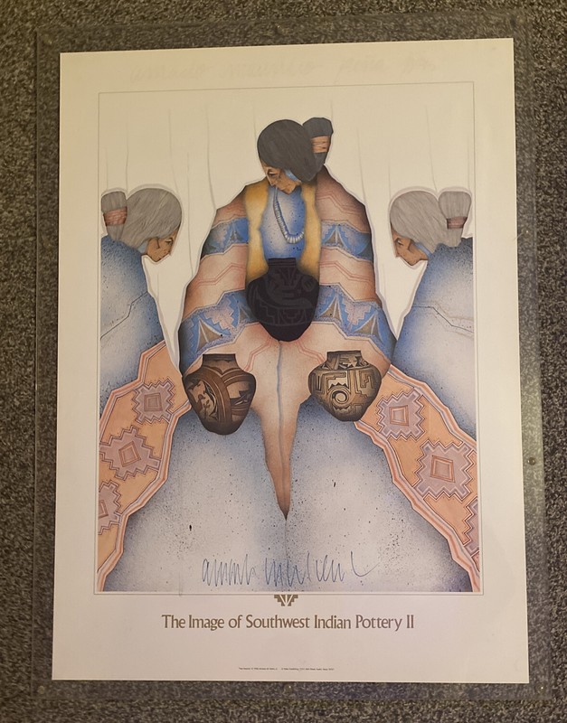 Armado M Pena Jr, Signed «The Image of Southwest Indian Pottery II Tres» Tesoros
