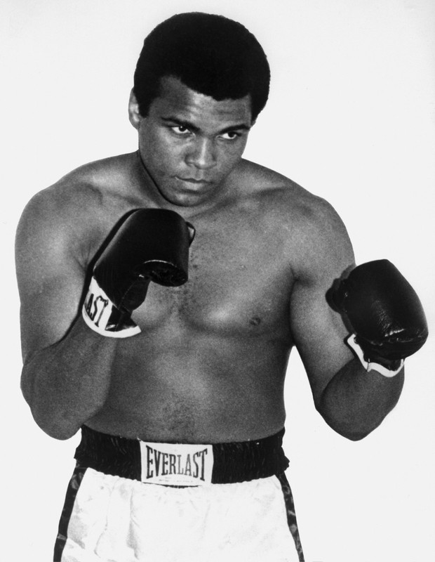 MUHAMMAD ALI BOXING POSTER PRINTS - CHOOSE DESIGN/SIZE/FRAMED OPTION? a