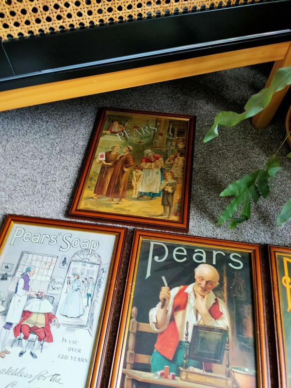 X11 PEARS SOAP ADVERTISING FRAMED Vintage Good Condition 24.5 Cm By 32 Cm gallery