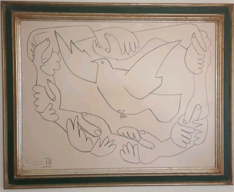 Pablo Picasso Signed Lithograph «Peace And Freedom» in Wood/Glass Frame.