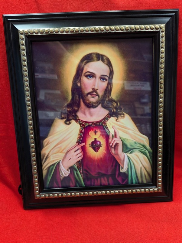 FRAMED Sacred Heart of Jesus 8X10″ Print in an 11″X13″ FRAME
