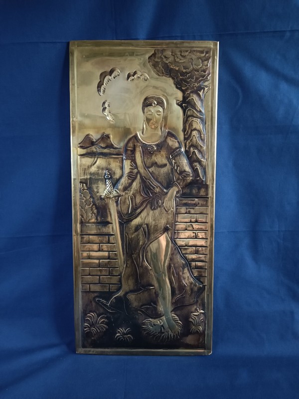 Metal engraving repoussé depicting Judith with the head of Holofernes, 51×23 cm