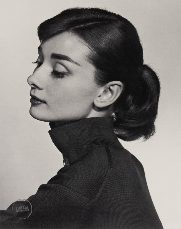 VTG Yousuf Karsh Print Audrey Hepburn Portrait Engraving Photo 1956 Mat 13×15