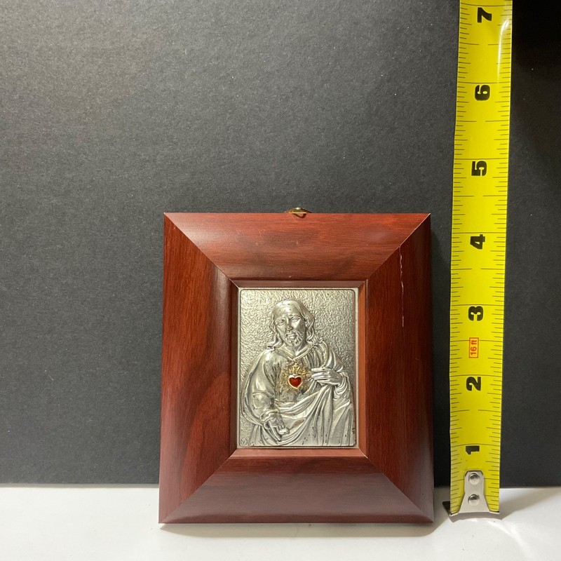 Vintage Small Framed Creazioni Artistiche Sacred Heart Silver Plate Relief Art gallery