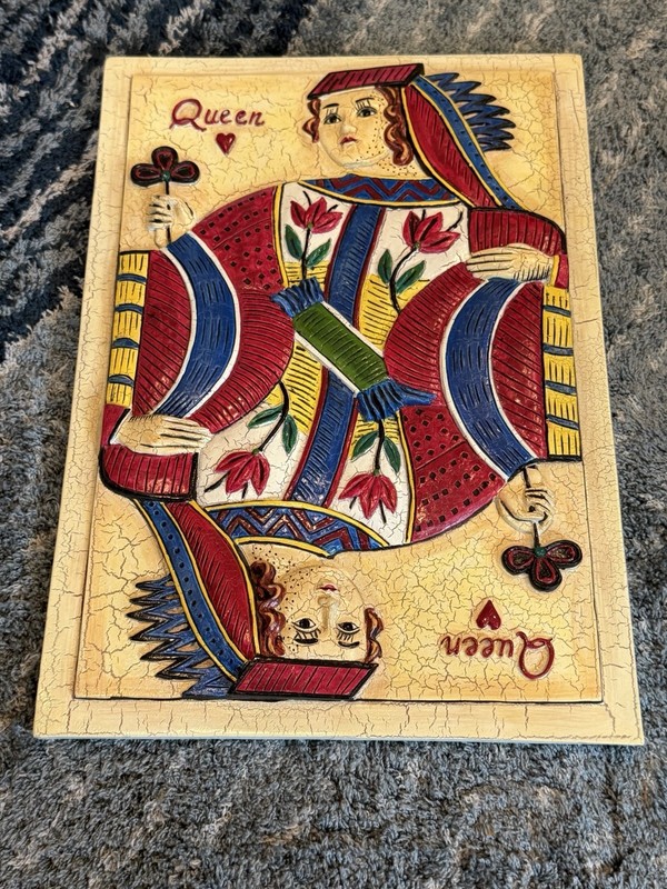 Queen Of Hearts 8 X 12 Raised Relief Resin Wall Art