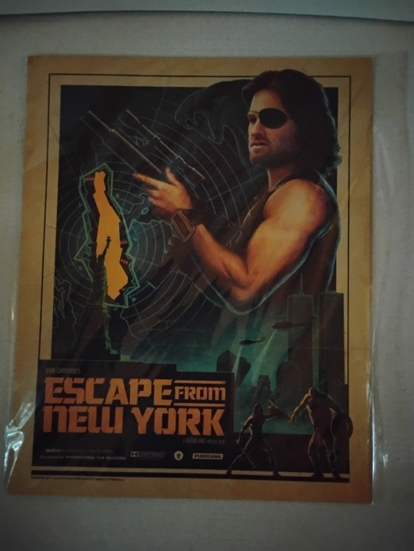 Escape From New York Poster Art + Big Trouble Loot Crate Comic #1 Collector Set gallery