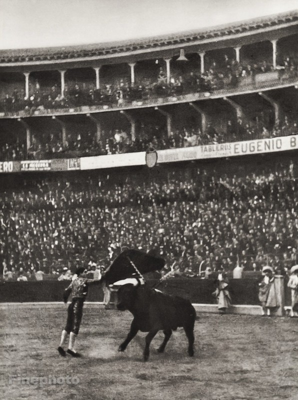 1934 Vintage SPAIN Bullfighting Matador Madrid Photo Gravure Art11x14