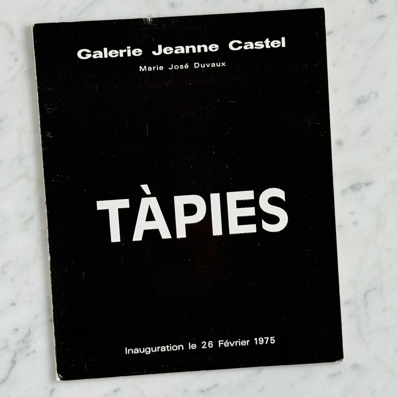 Antoni Tàpies 1975 Paris Galerie Jeanne Castel Exhibition Catalog (French)