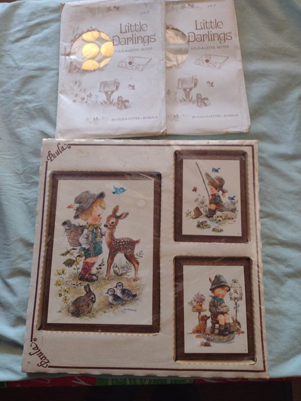 Collectible 1981 Giordano CM Paula Art Pics And 39 Little Darlings Folding Notes