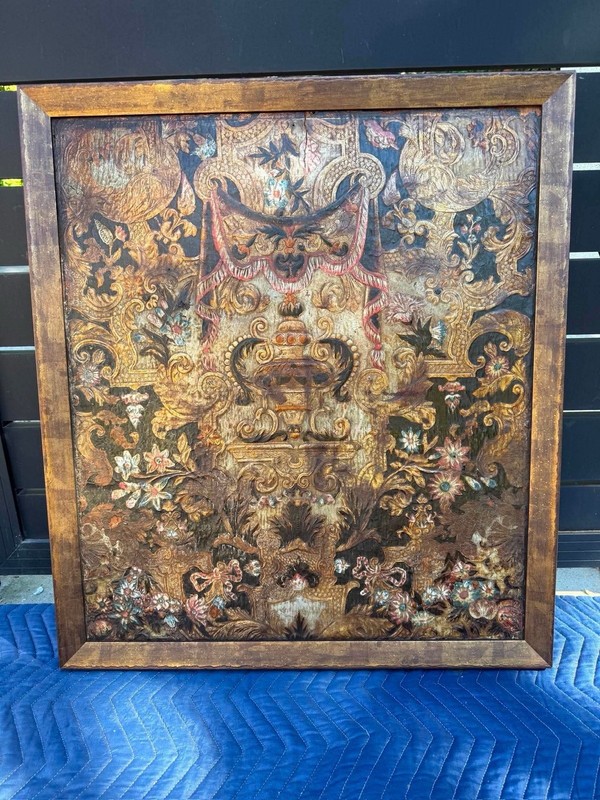Baroque-style panel leather wall panels from the late 17th century