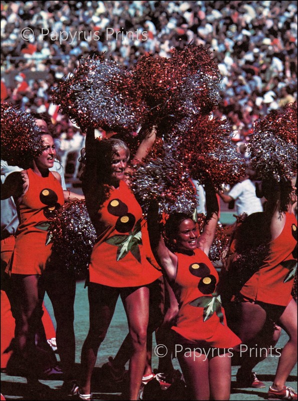 1978 Vintage Print Cheerleaders Ohio State Buckeyes Football Team Cheerleader