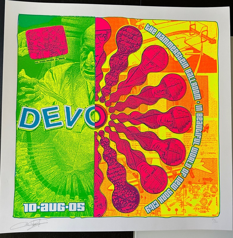 Devo, Hammerstein Ballroom, New York City 2005 by Ron Donovan