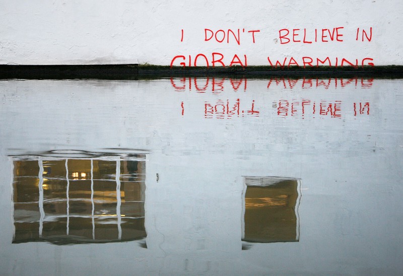 Banksy, Global Warming, Graffiti Art, Canvas Print, 11″x16″