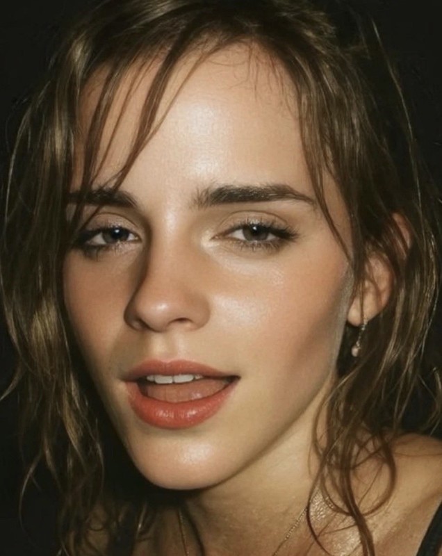 ‘Emma Watson’ Beautiful Actress Famous English Movie-Star 8X10 “STUNNING”💋 gallery