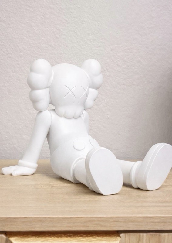 Modern KAWS-inspired Decor Made with 3D Printing 3D Printed gallery