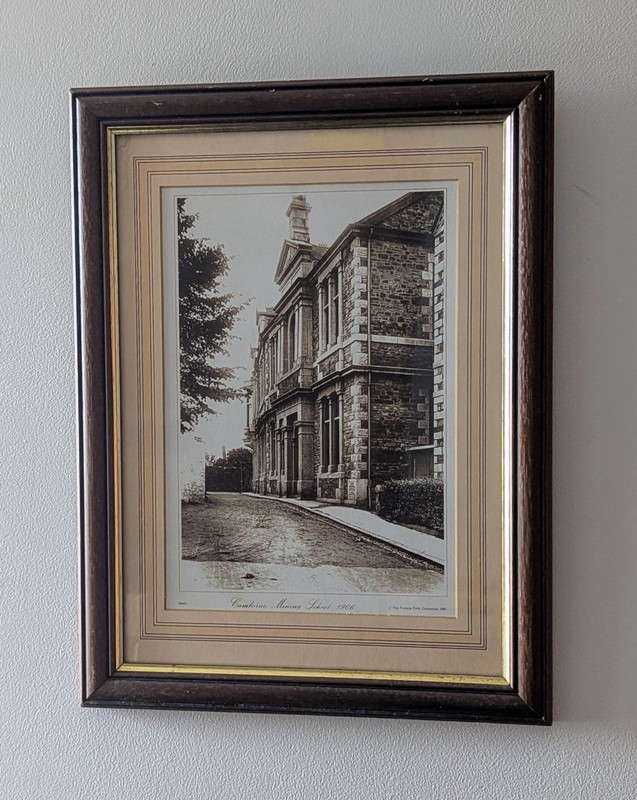 Lovely Francis Firth Collection 1981 Framed Print «CAMBORNE MINING SCHOOL 1906»