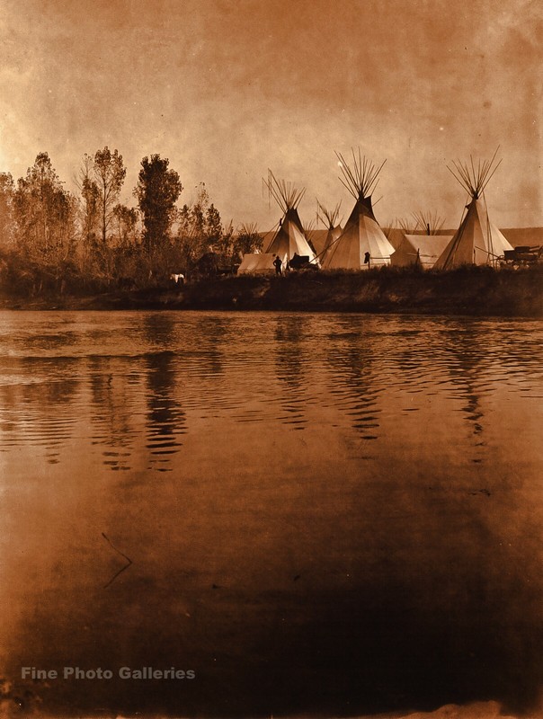 Vintage EDWARD CURTIS Crow Indian Tipi Little Big Horn Custer GOLDTONE Photo Art