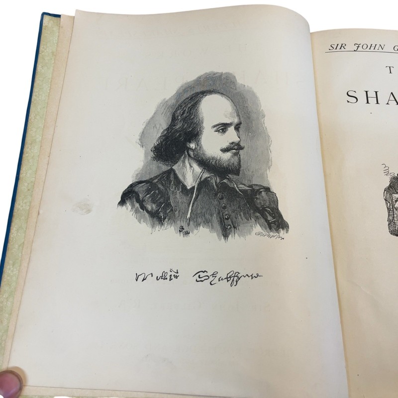 Sir John Gilbert's Shakespeare Howard Staunton Hardcover Illustrated gallery