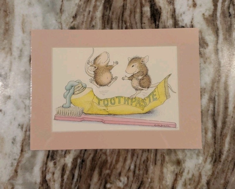 Vintage House Mouse Designs Print: Maxwell And Mudpie Play With Toothpaste