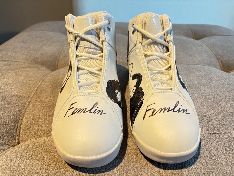 ONE-OF-A-KIND Leroy Neiman hand painted & signed sneakers gallery