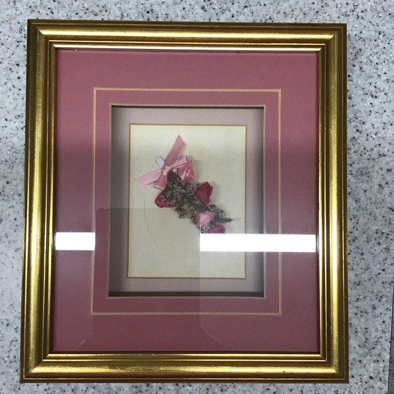 Heather & Ribbon Roses In Box Frame 10.5 X 11.5 Inch Frame